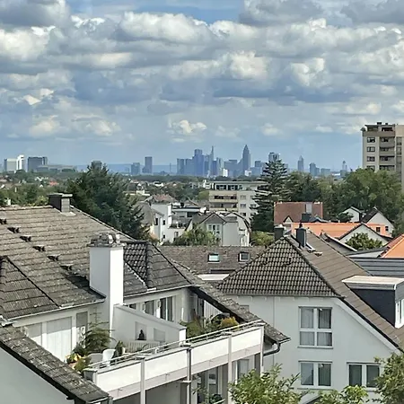 Taunus-zimmer Skyline-blick Apartmán